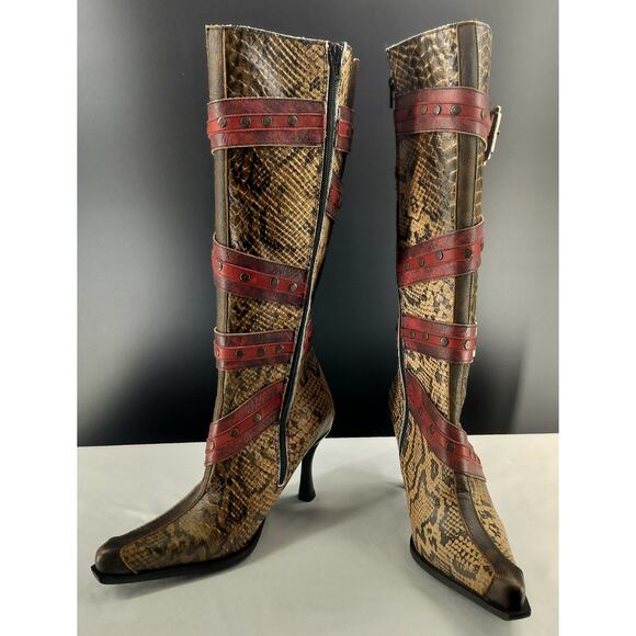 Jaded Poison Brown Leather knee-high boots - Picture 2 of 10